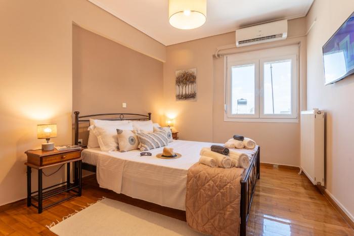 The Mirror Apartment