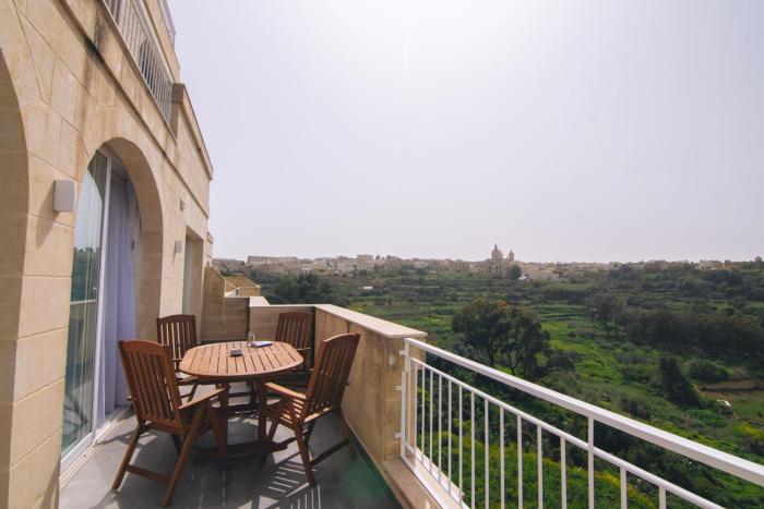 The Valley Collection - Suite B19