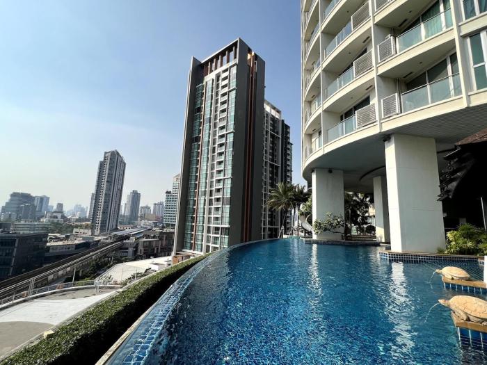 Sky Residence in Ekkamai