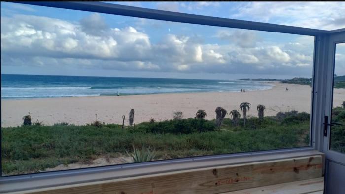 Sea and Sand Jeffreysbay Sand unit