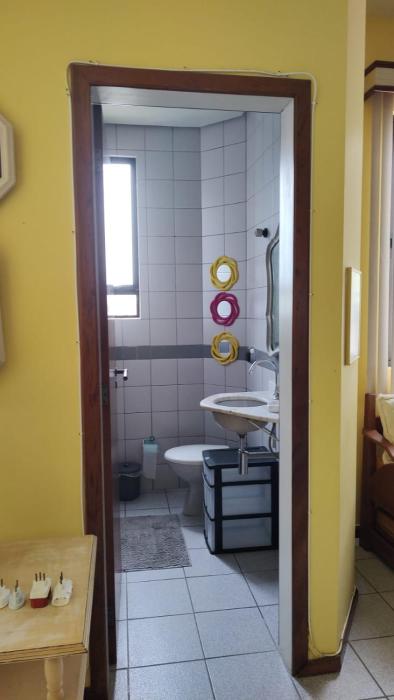 Apto pé na areia conforto e próximo de tudo !