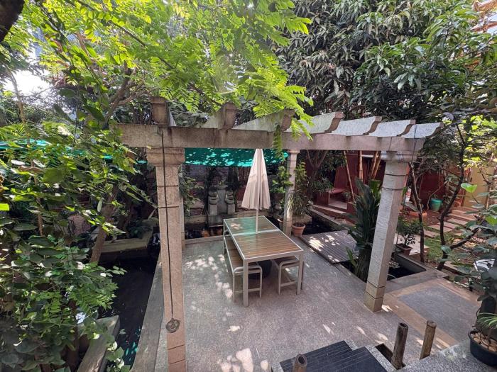 Garden Oasis Retreat