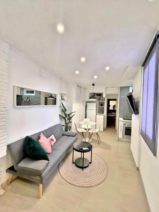 Excellent location Malaga centro historico 2 bed flat