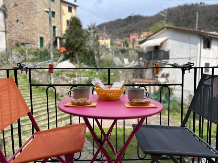Àa da Pinèla-Biassa-Cinque Terre