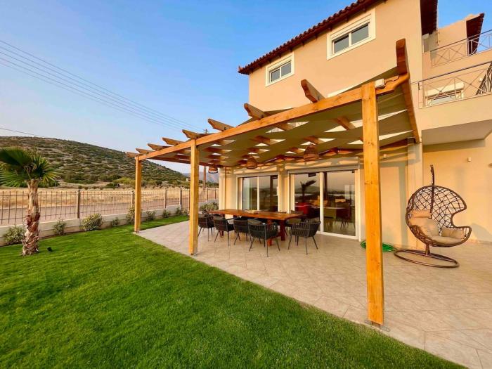 Serene Seaside Villa Raf with Unique Sunset View