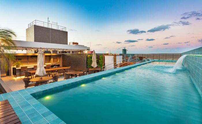 Apartamento 2 quartos na melhor localização, com piscina, próximo a praia