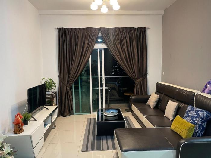 Twin Galaxy Residence by Micasa Homestay