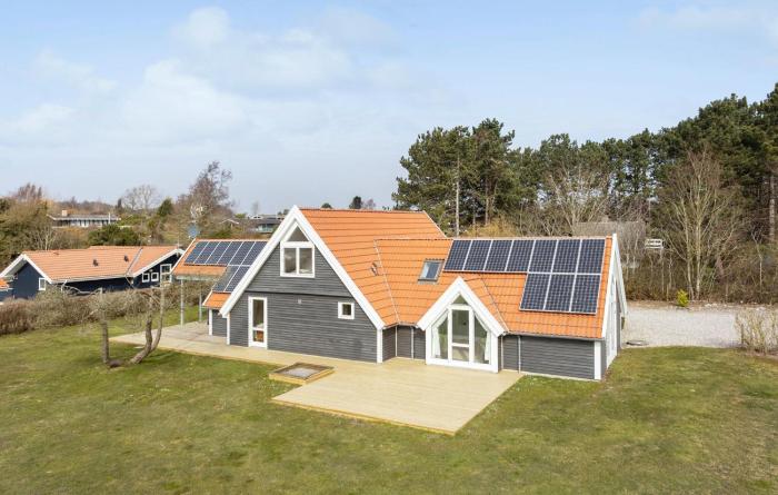 Awesome Home In Rudkøbing With Sauna