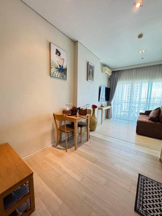 Luxury Seaview Condo