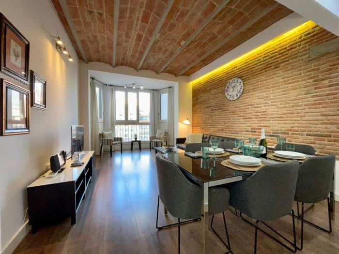 BarcelonaForRent Tucson Suites