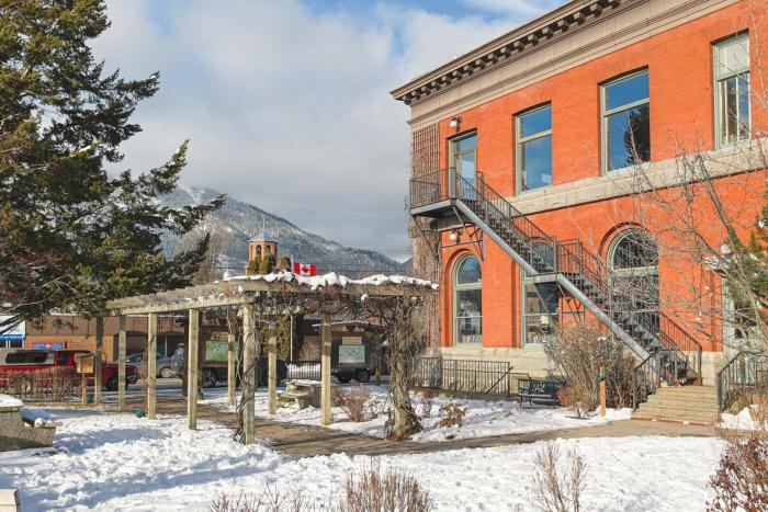 Fernie Town Lofts by StayIn