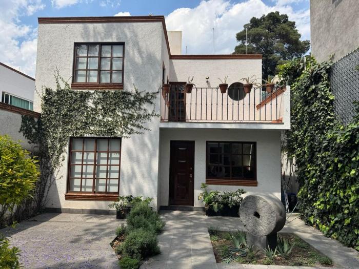 Nice little house San Angel Coyoacan