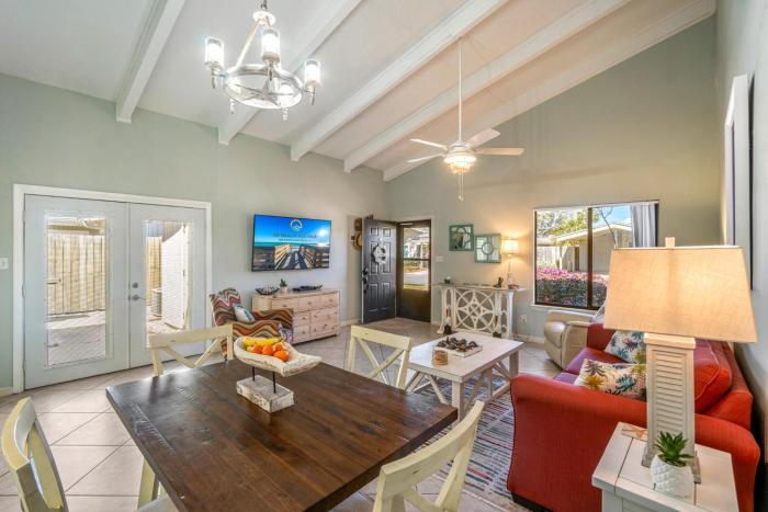 Seascape Tennis Villa 82-A