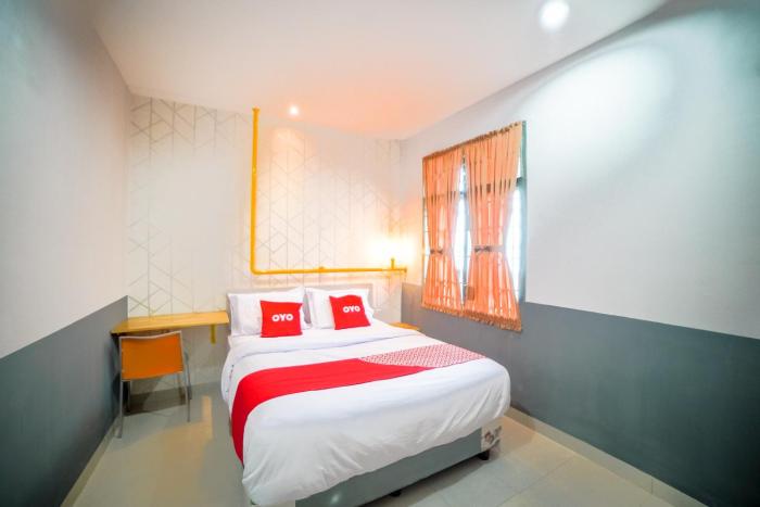 Capital O 90874 Millenium Inn 2