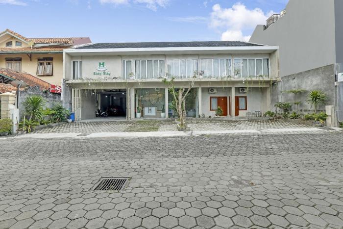 Capital O 90983 Harmony Easy Stay