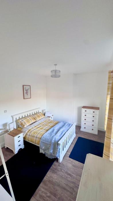 The Follonsby hot tub Retreat with own bar near city centre