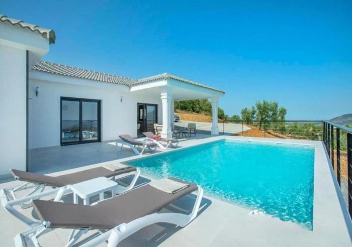 Villa 90 by Villamya