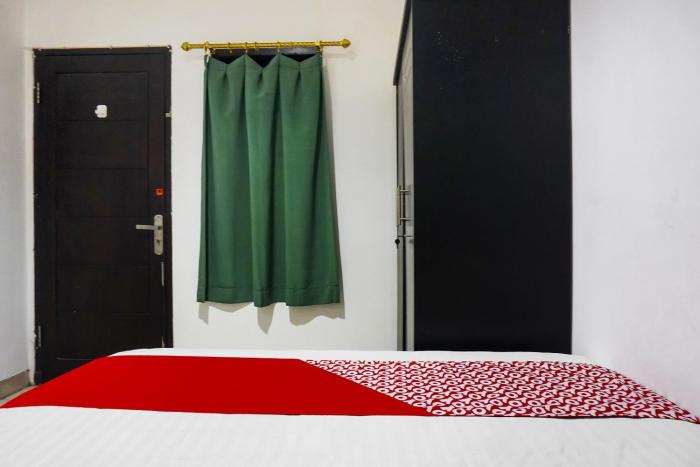 Hotel O Royani Residence