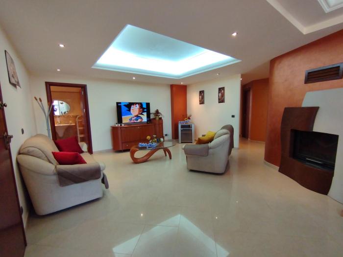 Lory Home by Holiday World