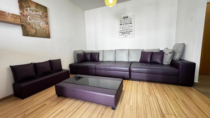 CORESI 3 CAMERE TOP CITY