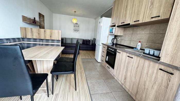 CORESI 3 CAMERE TOP CITY