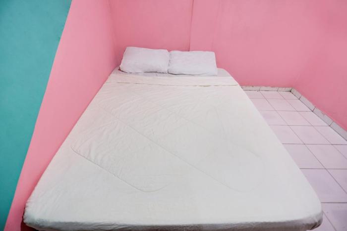 Hotel O Solo Baru Homestay Syariah