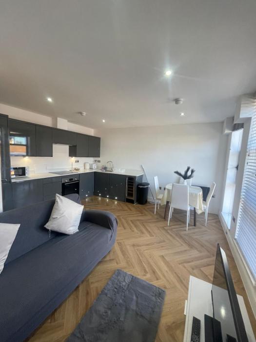 2 bedroom city centre apartment!