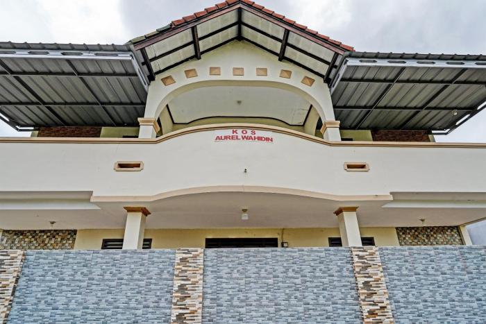 OYO 92062 Pondok Aurel Wahidin