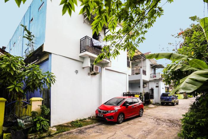 OYO Life 92046 Garuda Residence