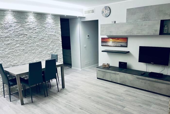 S375 - Sirolo, trilocale con corte esclusiva