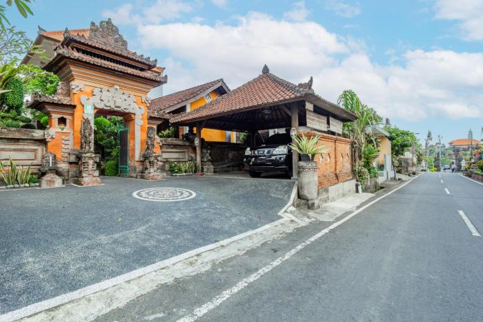 Capital O 94011 Binhari Guest House