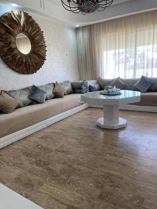 Sakana bleu appartement en petite résidence familiale en front de mer