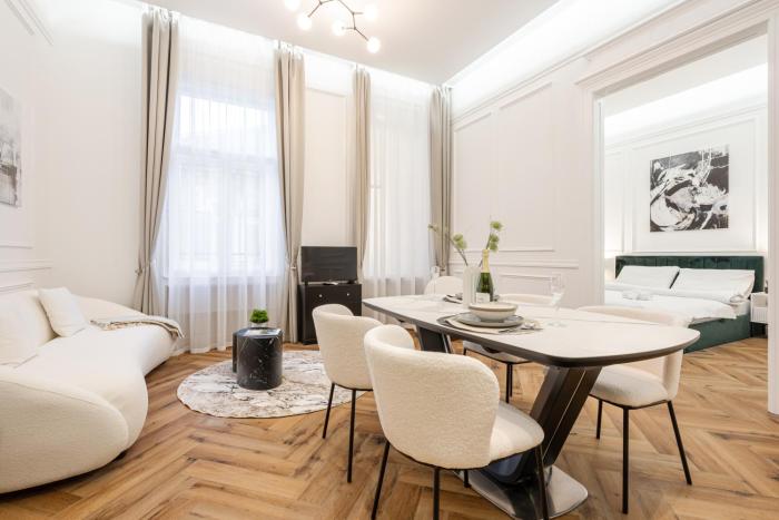 Lázár 16 - Budapest Royal Opera Suite, Best Location by BQA