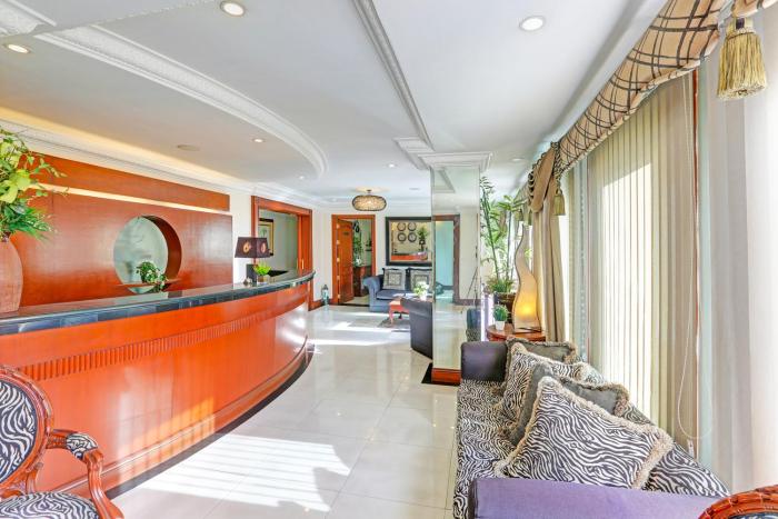 Collection O VIP Suites, Near PNR Pasay Evangelista, Makati Manila