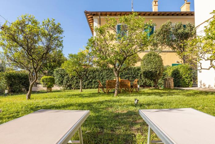 Casa Decano sea and beautiful garden