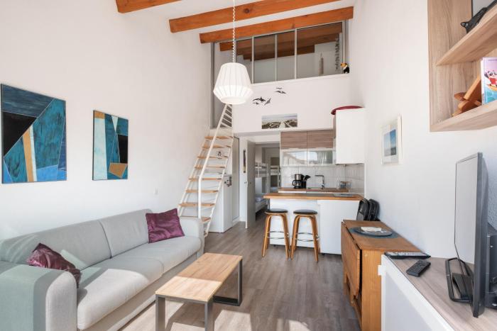 AS25806-P2 cabine duplex avec terrasse et parking