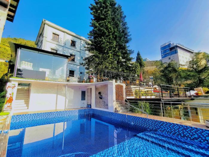 Khách sạn Hoàng Anh