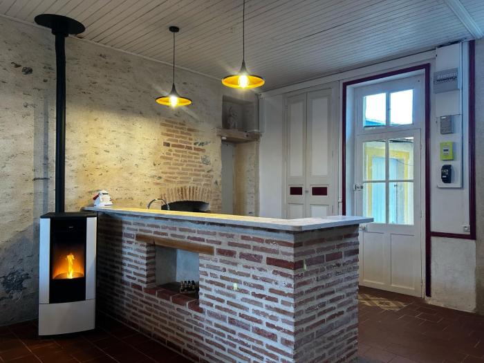 Maison avec jardin proche plage de la source