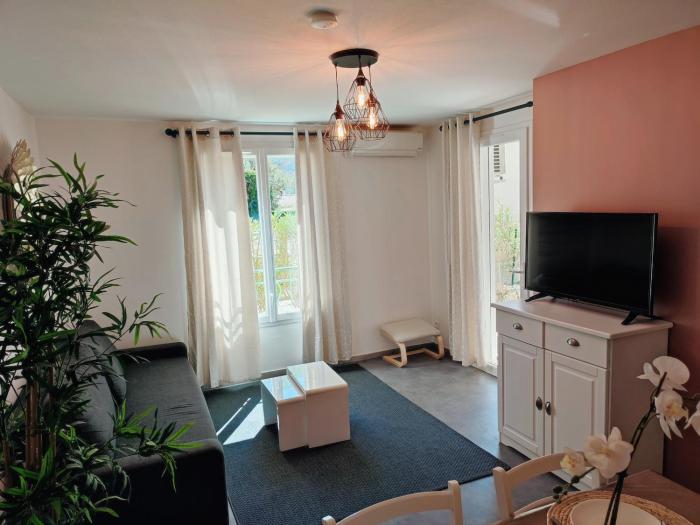 Douceur du Verdon- Climatisé avec Piscine, Parking