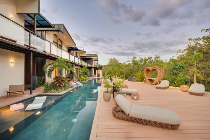 The Bungalows #4 - Boutique Hotel in Flamingo Beach - Top Level Studio