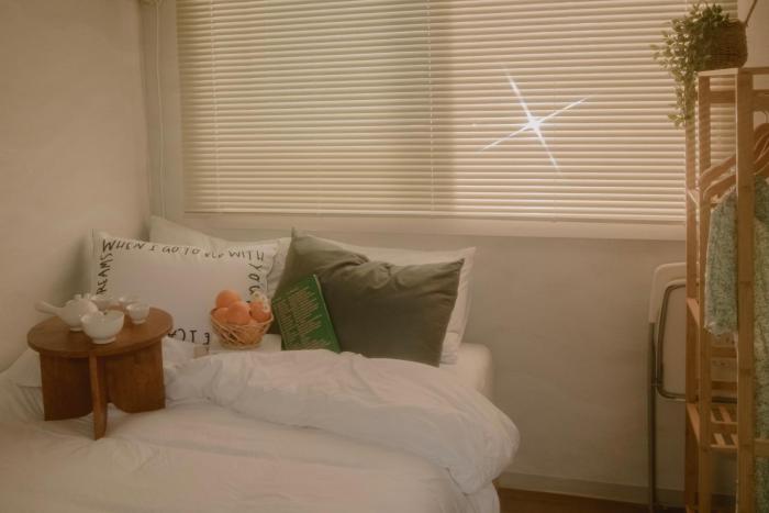 Hongik Univ Station Greenery Terrace House