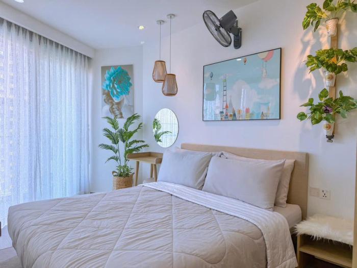 Louis By The Sea - Căn Hộ View Biển Giá Rẻ