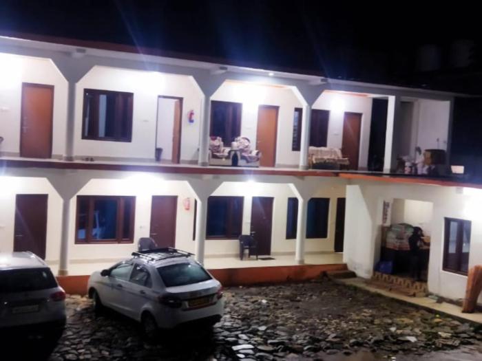 Shiv Someshwar Homestay By StayApart