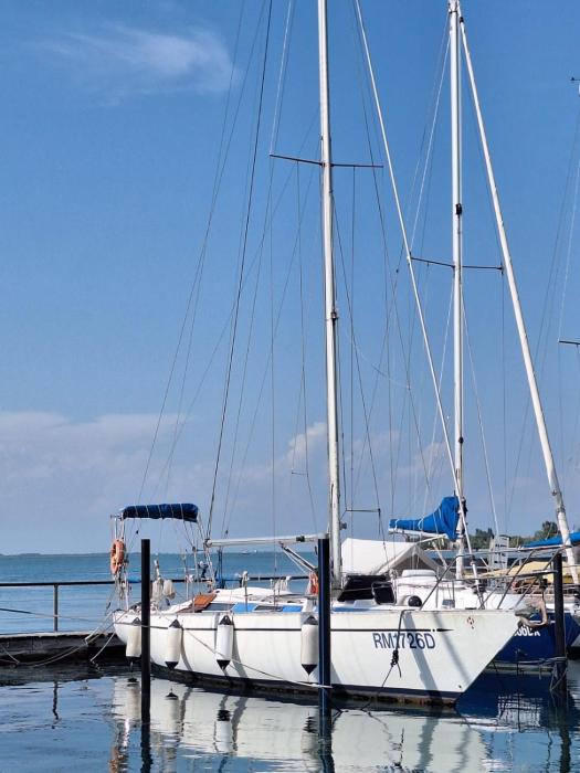 Cavallino House Boat