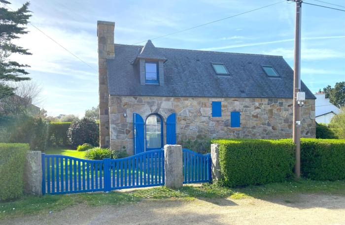 Maison 3 étoiles à 100m plage de Tourony à Trégastel - Réf 409