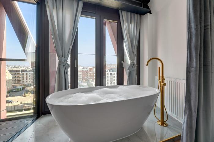 Granaria Nadia by Blue Mandarin