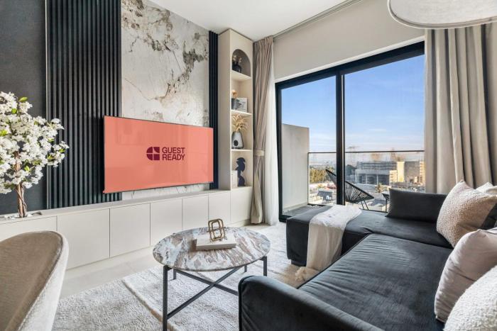 GuestReady - Modern living in JVC