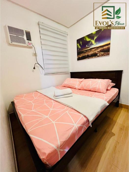 Trees Residences Staycation 1br2br