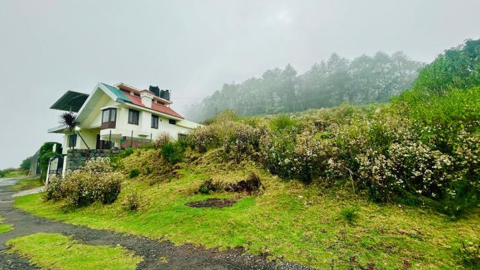 Away From Home - 1 - Rooms In Ooty, Home Stay Ooty