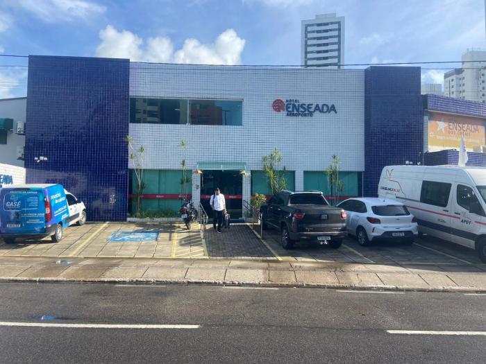 Hotel Enseada Aeroporto